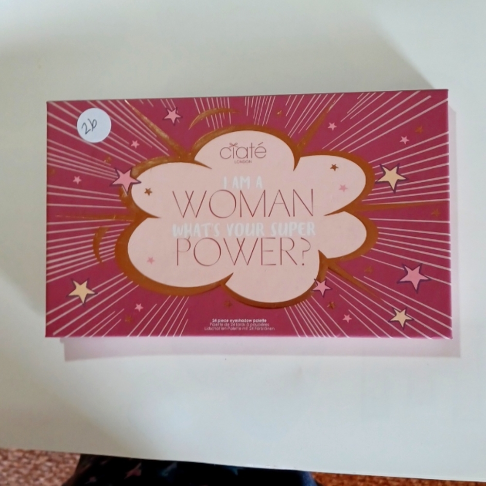 I am  woman what's your super power pallete